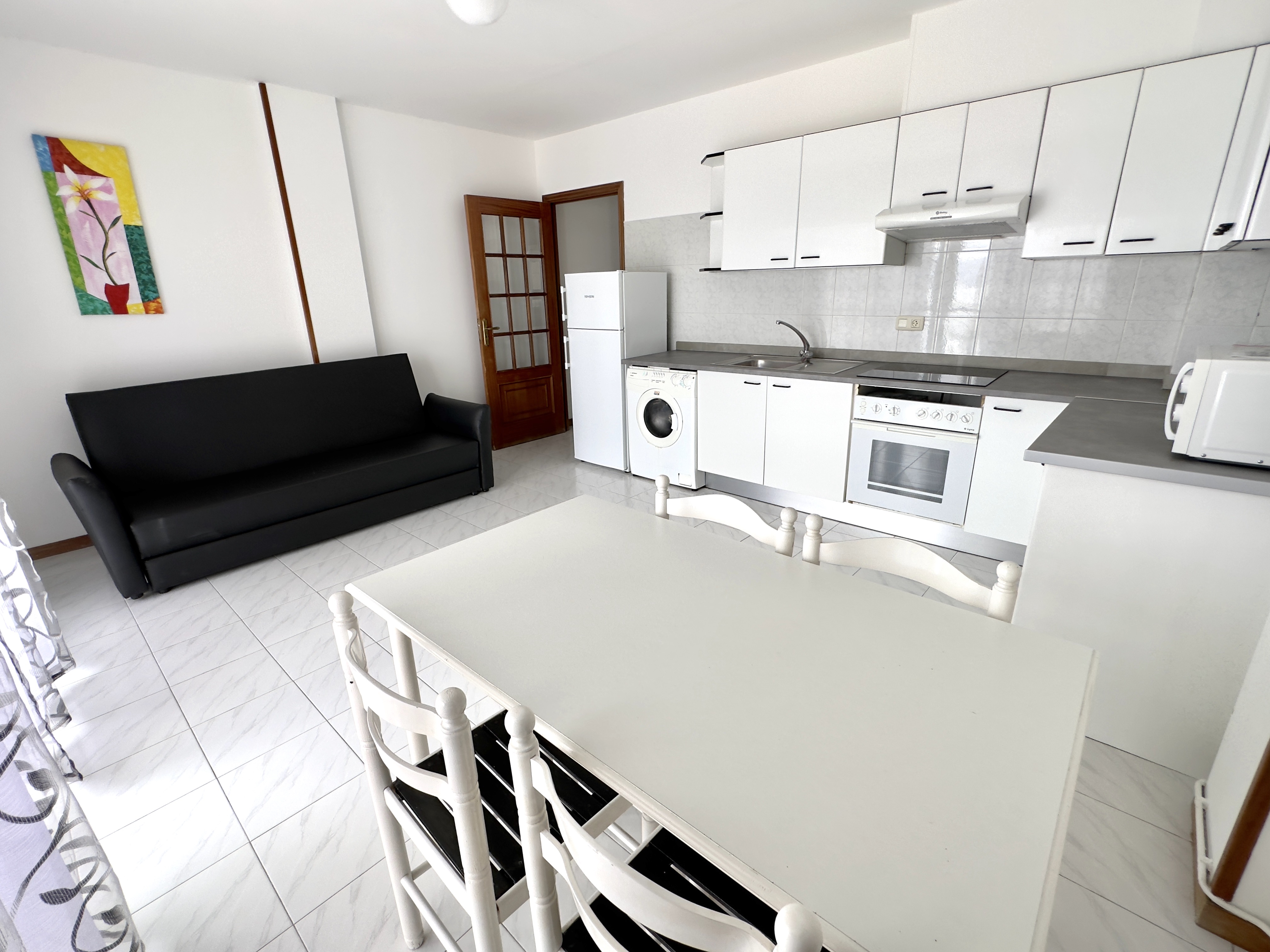 4/5 personas con Terraza y vistas al mar